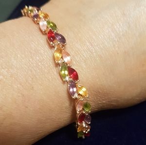 Elegant multi colored bracelet.